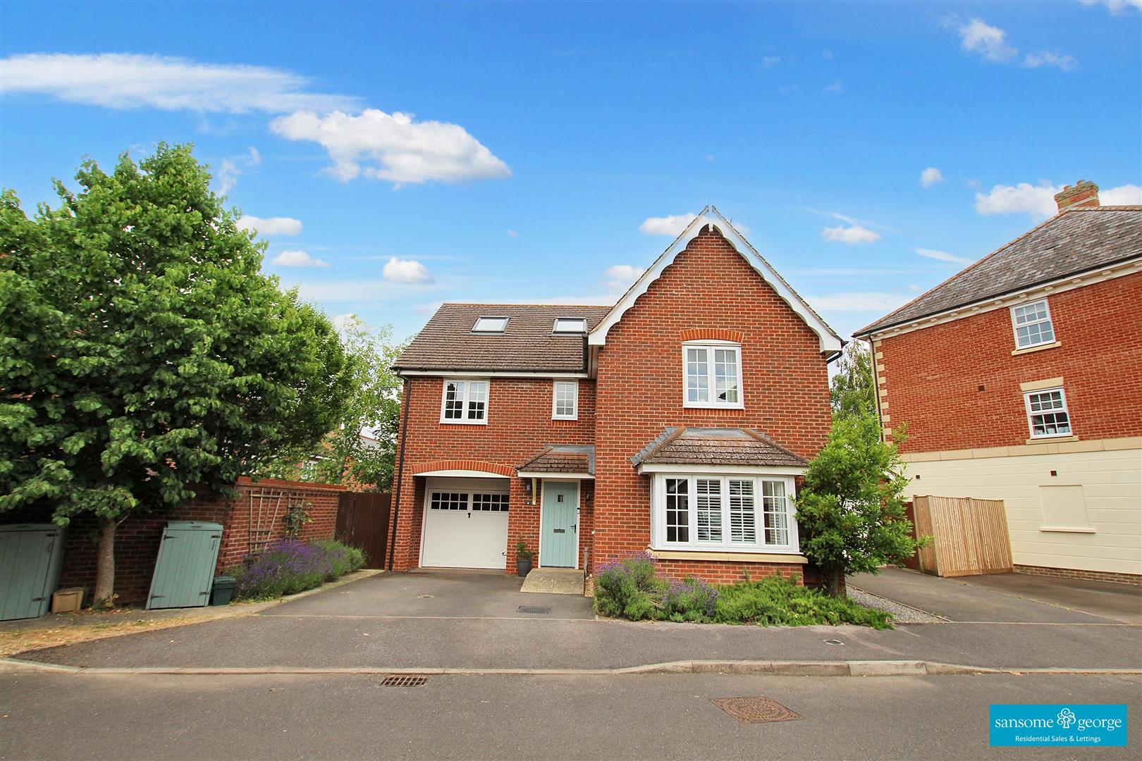 Woodthorne Close, Tilehurst, Tilehurst Reading